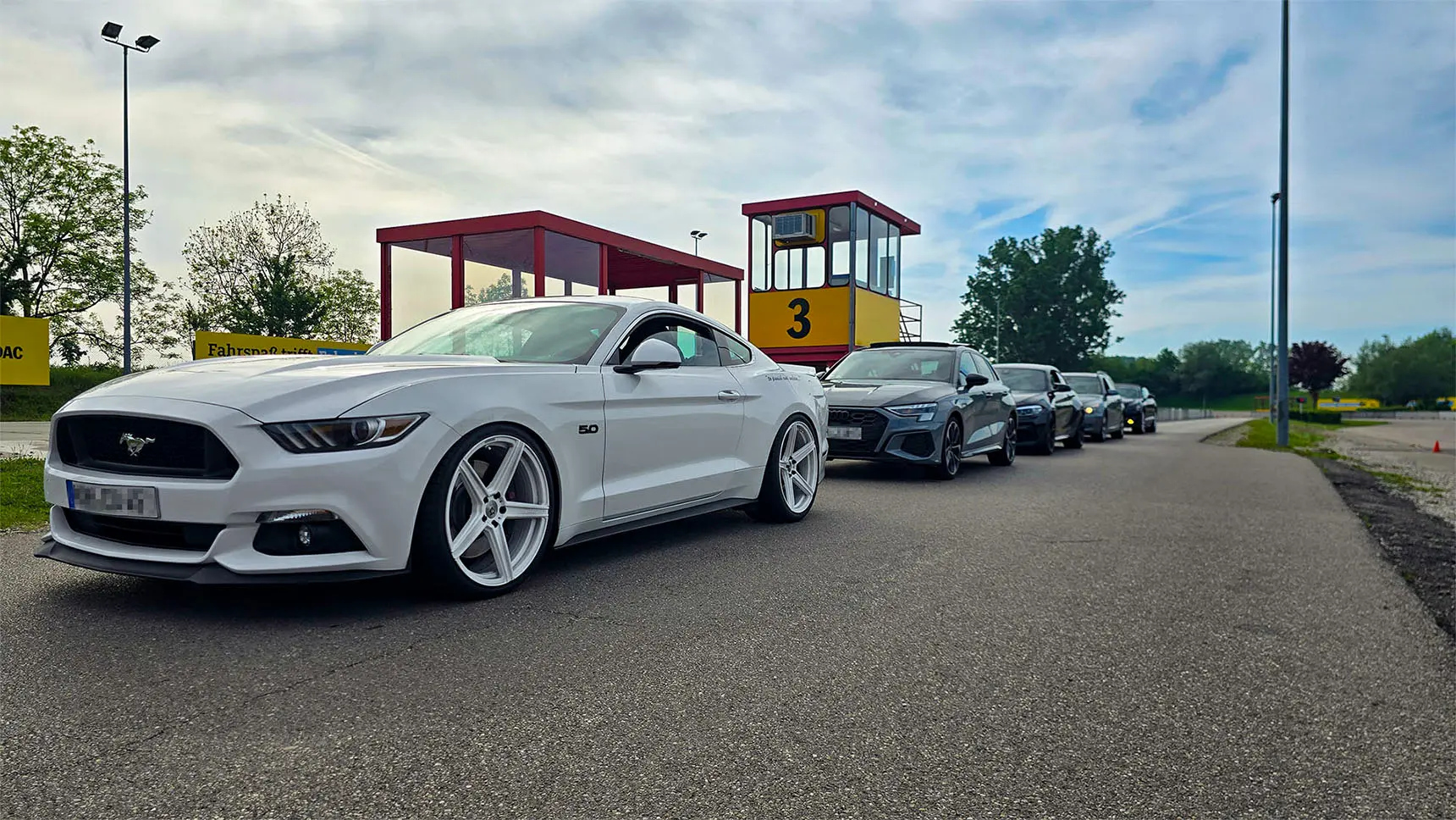 ADAC Ortsclub Heidenheim e.V. - Fahrsicherheitstraining Augsburg - Autos